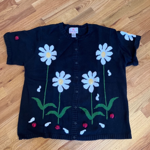 Quacker factory size, extra large, button-down, short, sleeved cardigan - Picture 6 of 6